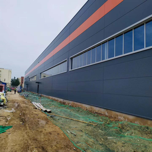 Hangar préfabriqué de maison préfabriquée de grange en métal 1000 mètre carré Bâtiment d'entrepôt de structure en acier prêt à l'emploi préfabriqué pour l'usine de nourriture - Product Image 5