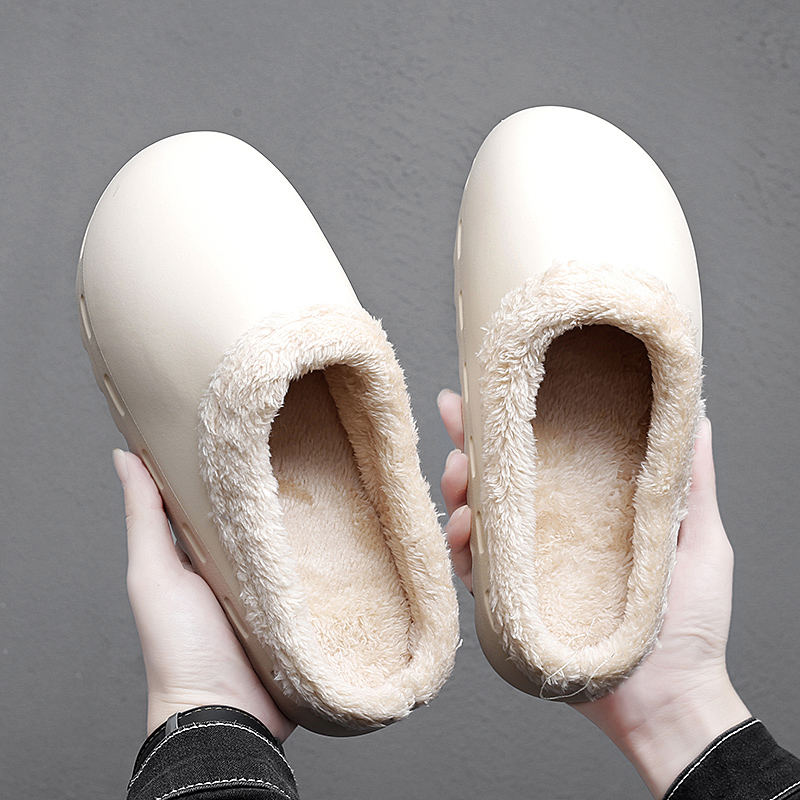 Pantoufles d'hiver beige