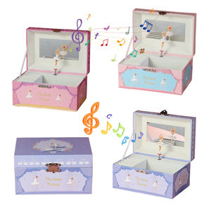 Boîte à musique en papier personnalisée avec cygne rotatif et chanson personnalisée, cadeau musical pour filles - Product Image 3