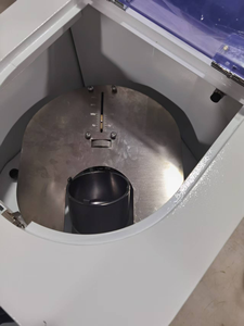 Machine de démoussage à agitation planétaire ultra-silencieuse à une tasse de 300ml - Product Image 5