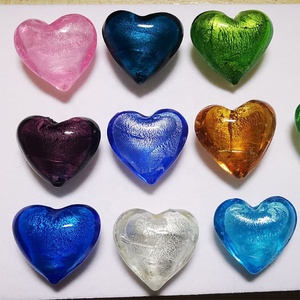 30mm billes <span class=keywords><strong>de</strong></span> verre perles <span class=keywords><strong>de</strong></span> feuille <span class=keywords><strong>de</strong></span> Murano aquarium galet mélangé 20pcs par toile-sac classique jouet piscine grand coeur billes - Product Image 3