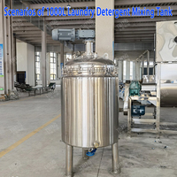Machine de mélange de détergent liquide, réservoir de mélange, équipement de production cosmétique, usine de production de détergent