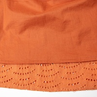Oem personnalisé Orange une ligne Mini coton rayonne oeillet brodé nœud sangle tenue décontractée pour femmes