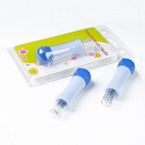 Pluma mágica de plástico para bordado al por mayor, manualidades DIY, bordado Kt, punzón de tejer con 7 agujas - Product Image 1