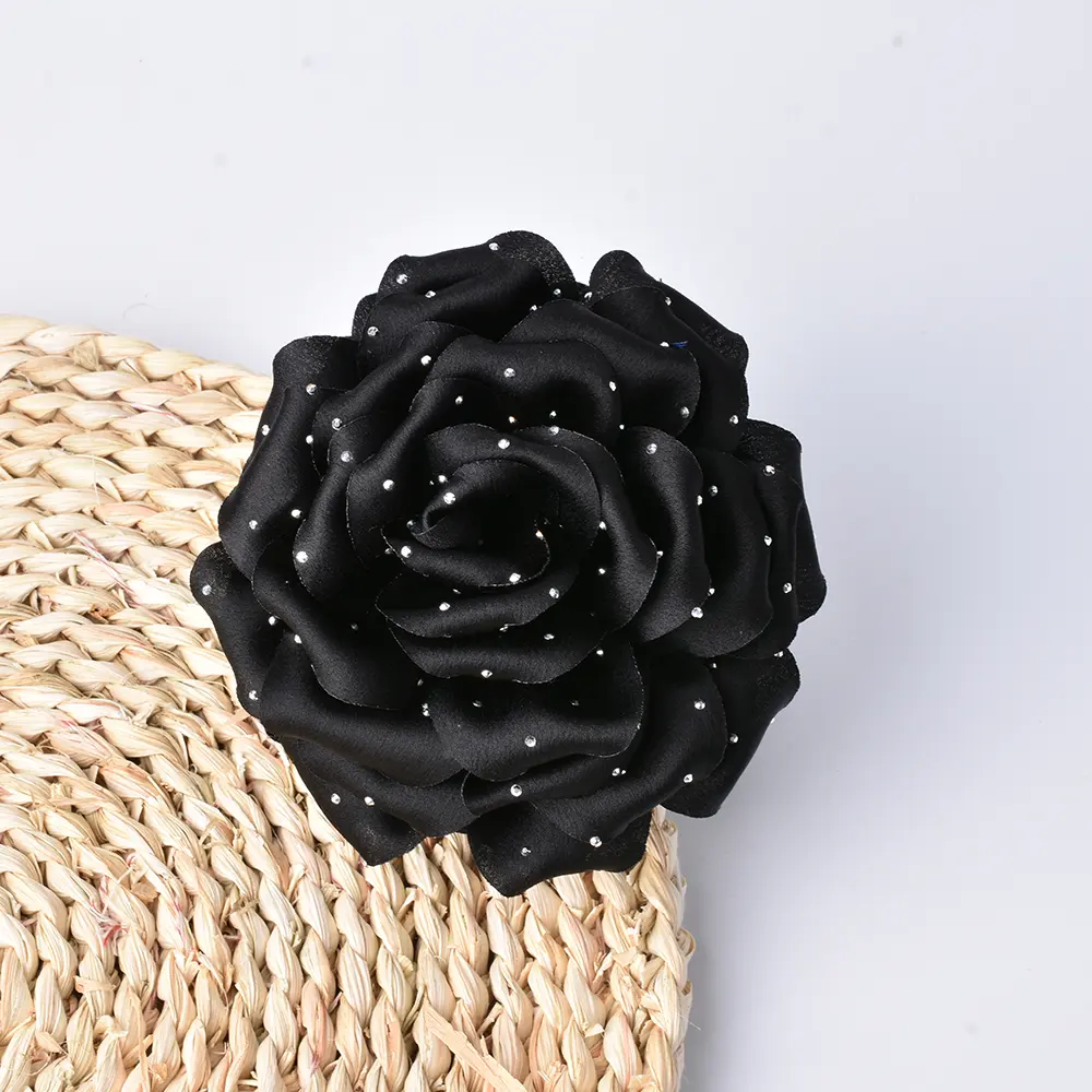 Hot Sale Classic Large Rose Hair Clip Acrylic Small Diamond Hair Accessory For Girls Popular Wedding Flower Type