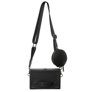 Sac à Bandoulière Sling Mixte <span class=keywords><strong>Rigide</strong></span> en Cuir Noir Mini Format avec Multi-Pochettes, Vente en Gros, 2024 - Product Image 1