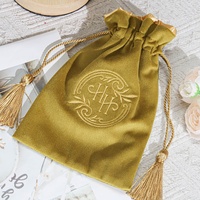 Pochette en velours personnalisée avec logo imprimé, pour bonbons de mariage, cadeaux, bougies, parfums, emballage, sac à poussière en velours avec cordon et pompon