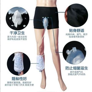 Dispositivo médico para la recolección de orina para hombres, de forma ovalada, con tubo y bolsa, para personas mayores o usuarios de sillas de ruedas. - Product Image 2