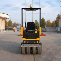 Offre Spéciale : Compacteur Vibratoire Routier Diesel Autoporté à Double Tambour de 1,5 Tonne avec Garantie