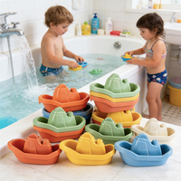 5 PCS Mainan Perahu Tumpuk Plastik PP Ramah Lingkungan, Mainan Mandi Anak, Mainan Air, Semprotan Tekan, MY TOYS Desain Unik untuk Bayi