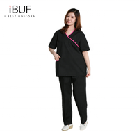Blouse de travail élégante pour femmes avec une poche intérieure - Uniformes médicaux