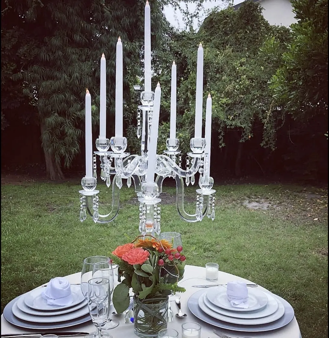 Chiaro candelabro candelabro portacandele di cristallo di alta qualità per tavolo matrimonio centrotavola san valentino alla moda