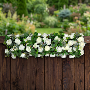 Fleurs Artificielles de Qualité Supérieure en Soie Botanique Faite à la Main, Panneau de 120 cm avec Eucalyptus Sauge Ivoire Pur, Pivoine Blanche et Rangée de Roses - Product Image 3