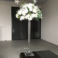 Centres de table de mariage en ZT-568 Décorations de table Grand support de fleurs Conception simple Matériau de poteau en cristal pour la décoration de mariage