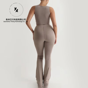 Haut court de yoga et de sport pour femme, personnalisé, extensible, en polyester et élasthanne, à col rond, pour l'été - Product Image 6