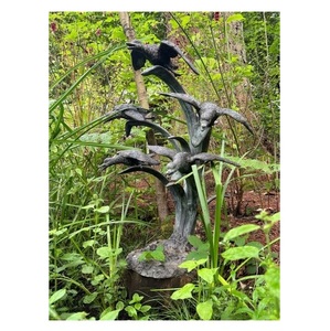 Ensemble de cinq pièces d'oiseau antique de design avec support Articles décoratifs pour hôtels d'Inde - Product Image 1