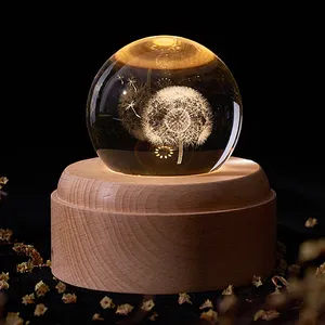 프로젝터 3D 야간 조명 크리스탈 볼 뮤직 박스 맞춤형 하트 회전 애니메이션 그림 조명 생일 선물