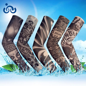 Venta al por mayor manga de tatuaje para ciclismo de verano y conducción adecuado para hombres y mujeres proporciona protección solar - Product Image 1