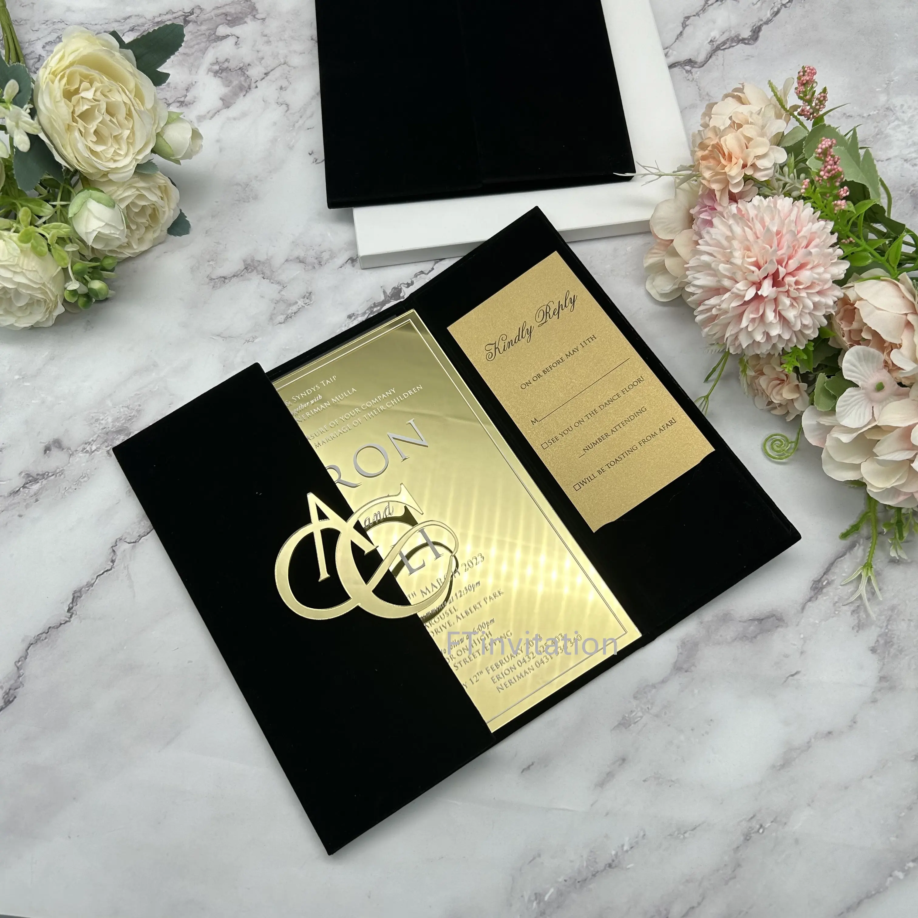 Fancy Gatefold Black Velvet Folio Wedding Cards specchio acrilico invito a nozze con iniziali personalizzate