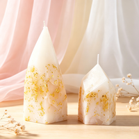 Bougies parfumées géométriques en forme de pilier, moulées à la main, multicolores, décoratives pour la maison, les mariages et les fêtes (vente en gros)