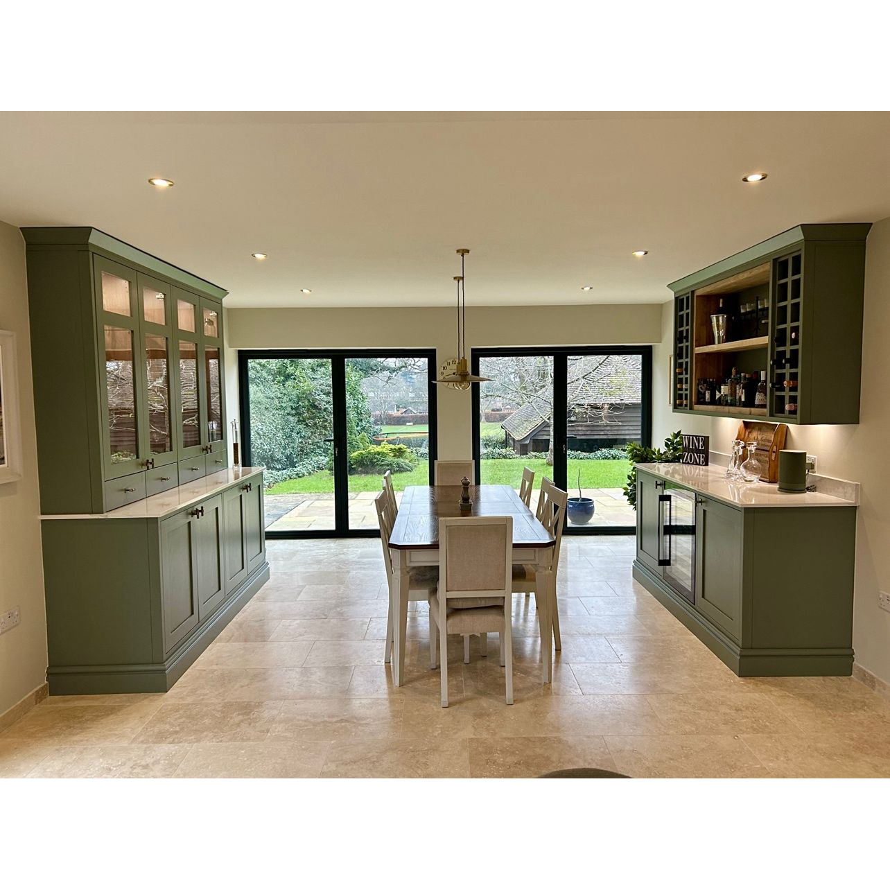 กำหนดเอง