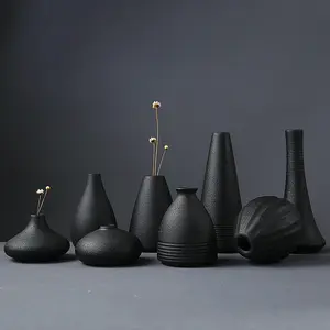 Jarrón de cerámica redondo para decoración del hogar, jarrón japonés de ikebana, flor, negro mate, moderno, novedad de 2021