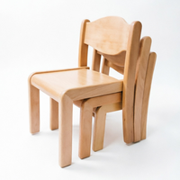Ensemble de chaises et de bureaux d'école en bois modernes pour tout-petits, pour la salle de classe de maternelle - Design écologique