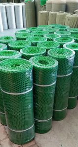 Malla de Protección para Animales Ecológica de HDPE Verde YK para Cercas de Gallineros, 2m*50m, 1 Rollo - Product Image 2