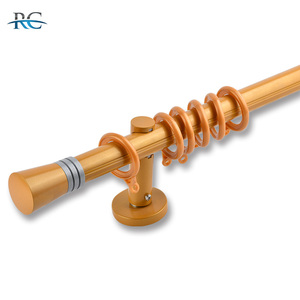 Set di aste <span class=keywords><strong>per</strong></span> <span class=keywords><strong>tende</strong></span> in ottone antico su misura di vari tipi estensibili a <span class=keywords><strong>doppio</strong></span> ferro <span class=keywords><strong>per</strong></span> tenda a bastone - Product Image 1