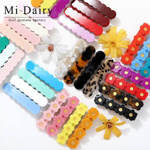 MiDairy Ins Offre Spéciale cut fleur <span class=keywords><strong>bar</strong></span> de bonbons couleur acrylique solide cheveux poignées latérales clips épingle à cheveux pour les filles - Product Image 5