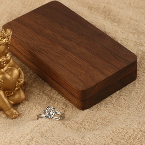 Tùy Chỉnh Bằng Gỗ Nhẫn Hộp Đồ Trang Sức Lưu Trữ Bao Bì Quà Tặng Đám Cưới LED Thắp Sáng Xoay Hộp Nhẫn - Product Image 3