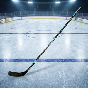 Bâton de hockey sur glace YUEKE à tige pentagonale en fibre de carbone 18K, poignée antidérapante 3D, 168 cm, flex 70, P92 Mid Kick Pro, 380 g - Product Image 1