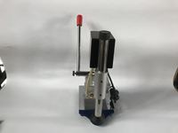 Petite machine d'estampage manuelle WD-S851 Machine de marquage à chaud pour imprimante PVC en cuir avec usines de fabrication de zones d'estampage 50*70mm