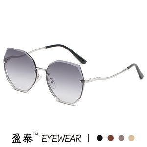 Polygonal Frameless Sunglasses For Women Silver Metal <b>Frame</b> Pc Lens Uv400 Light Weight Korean Style Street Fashion - Product Image 3