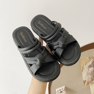 Chaussons d'hiver pour femmes et hommes, taille universelle, antidérapants, doux et chauds, chaussures d'intérieur pour l'hiver - Product Image 1