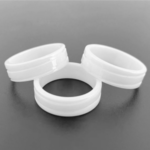 Anelli di lusso di alta qualità per coppie 8 anelli di nozze nero bianco rosa blu blu caffè in ceramica - Product Image 6