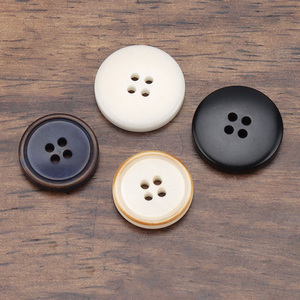 Tùy chỉnh áo khoác phù hợp với phụ kiện may mặc trang trí bốn lỗ tròn nút <span class=keywords><strong>corozo</strong></span> để bán - Product Image 3