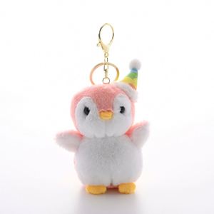 Adorable mini porte-clés en peluche - Pingouin en peluche, figurine Kawaii, cadeau pour fête - Product Image 1