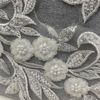 Perles lourdes personnalisées broderie perlée appliques mode nuptiale cou dentelle appliques