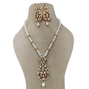 Gorgeous Gold Plated Alloy Necklace and Earring <b>Set</b> with <b>Crystal</b> Rhinestones and Pearls Water Drop Design for Wedding - Product Image 2