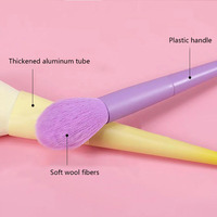 Ensemble de 17 pinceaux de maquillage colorés, manche en plastique, pinceaux de maquillage de haute qualité, pinceau à poudre pour le visage, pinceau à blush, ensemble de pinceaux de maquillage Real Technique