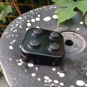 Spinner à main en alliage style Seiko, glissière métallique pour adultes, jouet de décompression EDC, gyroscope anti-stress pour gamers - Product Image 3