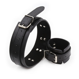 Wholesale adult SM products, couples' bondage, leather hand and leg bindings, leather straps, <b>stage</b> performance <b>props</b> - Product Image 3
