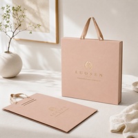 Boîtes d'emballage pliables en carton rigide avec logo imprimé personnalisé, boîtes pliables en papier magnétique, boîtes cadeaux magnétiques de luxe roses