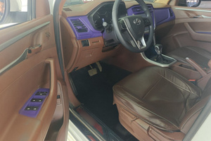 سيارة مستعملة من نوع SAIC Maxus T60 بمحرك بنزين 2.0T، شاحنة بيك آب دفع رباعي بناقل حركة يدوي، مع ارتفاع عالٍ عن الأرض وهيكل متين - Product Image 6