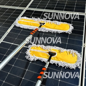 Sunnova <span class=keywords><strong>T1</strong></span> Trọng lượng nhẹ không trầy xước di động năng lượng mặt trời bảng điều chỉnh làm sạch Kit bụi cầm tay lau cho mái nhà PV mô-đun cho năng lượng mặt trời bảng điều khiển - Product Image 2