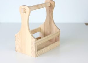 Boîte porte-bouteilles en bois de frêne courbé, faite à la main, avec poignée robuste en bois lamellé pour le transport de vin et de bière en cuisine - Product Image 2