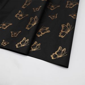 กระดาษห่อของขวัญแบบรีไซเคิล ราคาโรงงาน สำหรับเสื้อผ้า พิมพ์โลโก้แบรนด์ของคุณเองได้ หนา 17 แกรม - Product Image 3