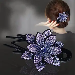 Vintage Crystal Diamond strass Lotus Flower Hair Claw Clip antiscivolo a forma di petalo Hairpin Women Updo Duckbill Clip Barrette