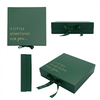 Boîte cadeau en papier beige magnétique pliable de luxe sur mesure, matériaux recyclés, boîtes pour soins de la peau, chaussures, chaussettes, emballage rigide
